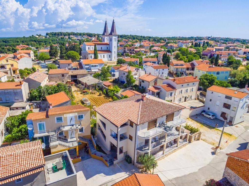 Medulinka Apartments Luaran gambar