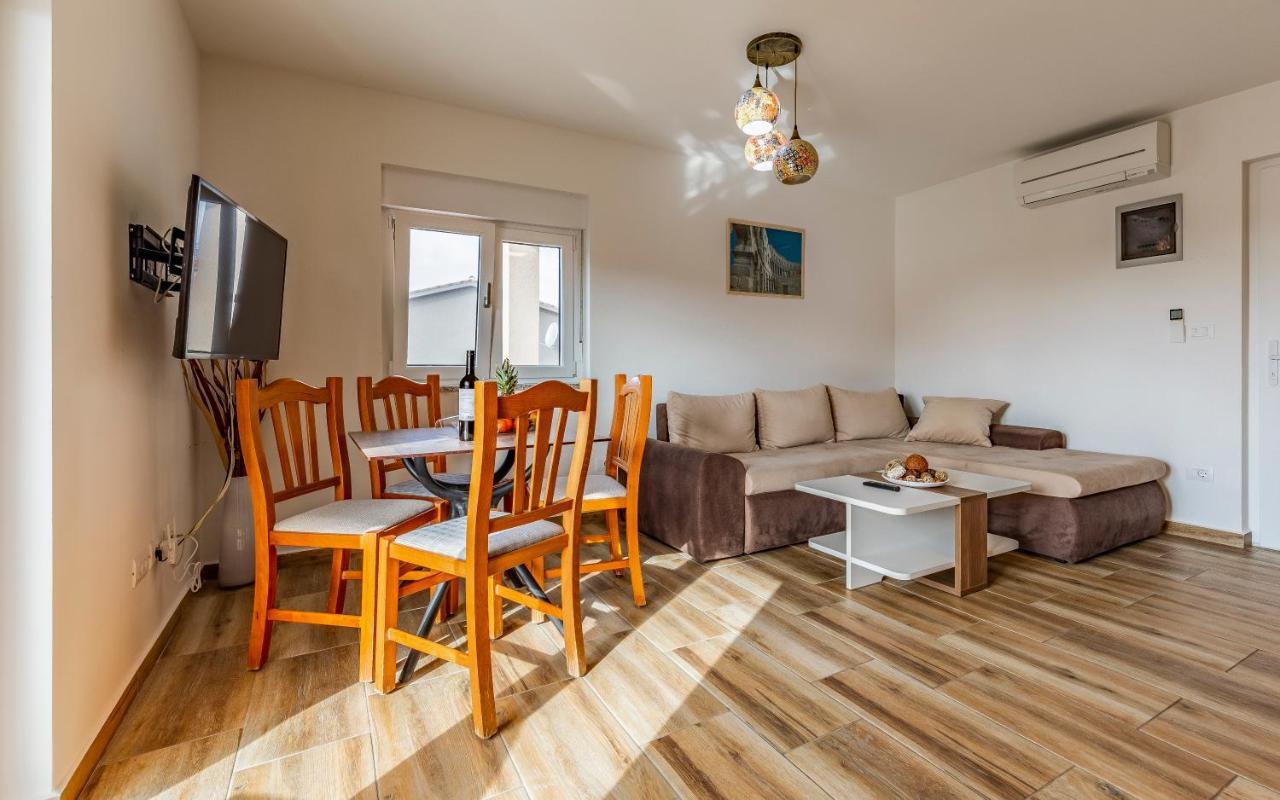 Medulinka Apartments Luaran gambar